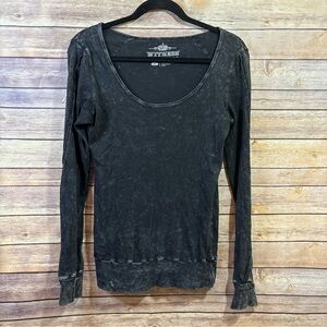 Witness Long Sleeve Black Acid Wash Tee Size Large Y2K